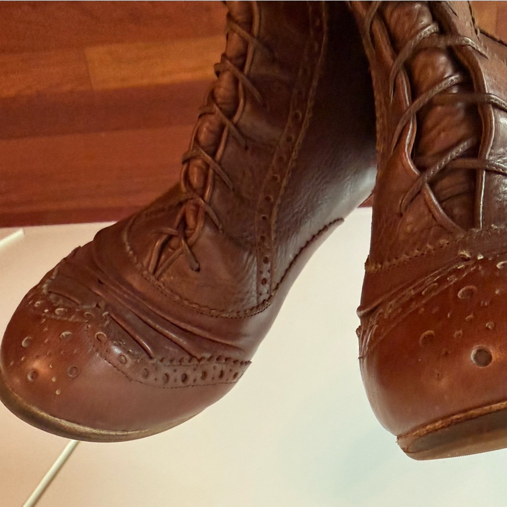 John Galliano Brown Heeled Lace-Up Boots